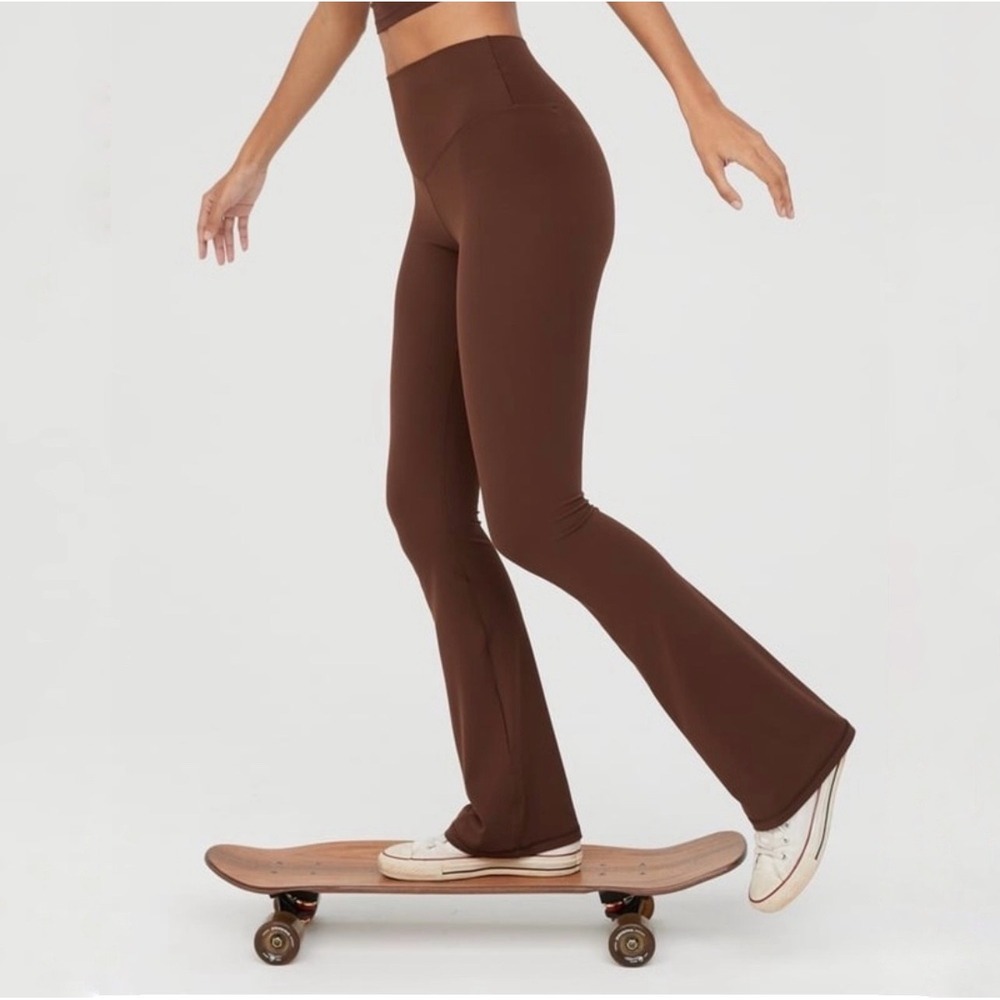 OFFLINE by Aerie Real Me Xtra Bootcut Leggings Brown XSmall